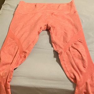 Alphalete Aero Leggings size large